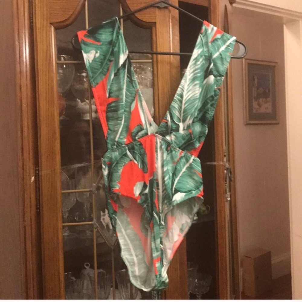 Palm Leaves body suit and kimono. - Picture 4 of 4